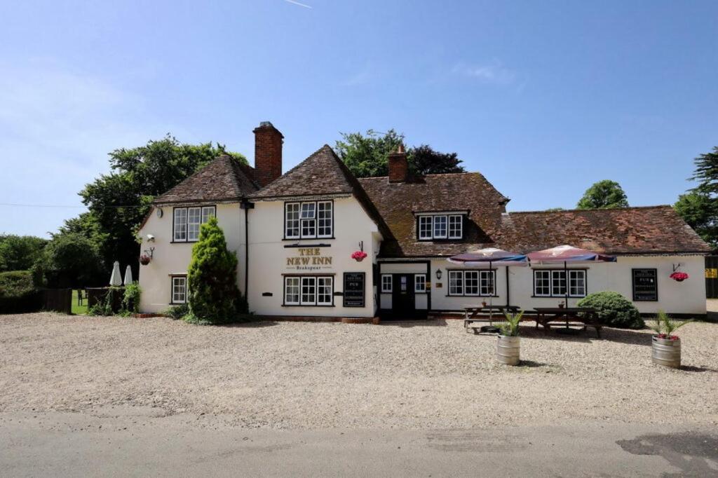 The New Inn Reading Eksteriør bilde